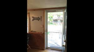 Oct 30, 2008 · often, storm doors, like other doors will move due to weathering. Remplaza Una Puerta Con Cerradura Hidraulica Con Este Tutorial Manos A La Obra