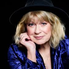 Suzanne Lynch in conversation with Karyn Hay