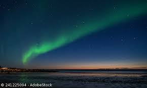 Wir können sie jedoch nur sehen, wenn der himmel dunkel genug ist, dass sich die meist grünen und roten lichter deutlich davon abheben. Nordlichter In Danemark