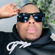 Ralph Kelly III (@treykelly00) • Facebook