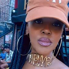 Okayy! Actress Paige Hurd with some new ink. Roomies, what's it giving?  (📸: @gettyimages) ✍🏾:#TSRStaffJR