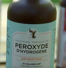 Cette Recette De Desinfectant Est Bien Meilleure Et Elle Est Surtout Moins Nocive Que L Eau De Javel En 2020 Desinfectant Maison Produit De Nettoyage Faits Maison Produit Menager Fait Maison