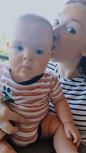 Mum told she has stage four breast cancer 11 years after first finding a  breast lump