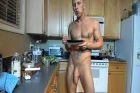 These stylish boy muscle are ideal for all seasons and offer premium comfort. Muscular At Boy 18 Tube