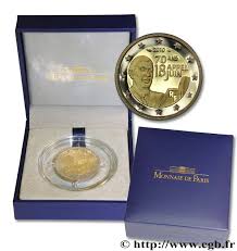 Déjà trouvée en circulation( dans le sud) la 2euros commémorant les 70 ans de l'appel du 18 juin soit 15 jours après sa sortie. 2 Euros Appel Du 18 Juin 1940 France Numista