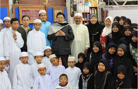 Kompleks anak yatim darul kifayah jalan ipoh. Pertubuhan Anak Yatim Darul Aminan Hati Serving The Community Hati Serving The Community