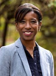 Tracy Johnson's Instagram, Twitter & Facebook