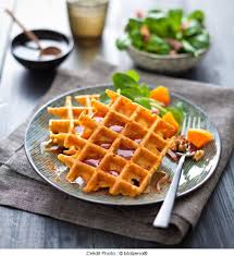 Gaufre A La Courge Butternut A Vos Assiettes Recettes De Cuisine Illustrees Recette Gaufre Recettes De Cuisine Recette