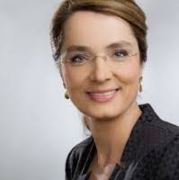 Sonja Roth's Instagram, Twitter & Facebook