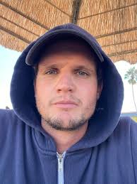 Let's welcome our new members! Tara , Murli Krish Uttarkar, Philipp  Mainlander, Richard Marriott, Zsolt Dorkó, Evelyne Rehfuss, Heather Paige,  IRfan Hussain, Patrick McKenna, Nathanji Rozenhart, Raghunandan Jha, Awhi  Oakley, Jeff Burkhart,