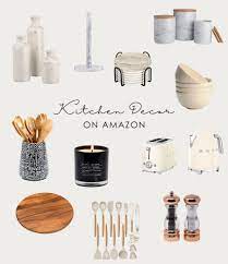 Kitchen Decor On Amazon Blondie In The City In 2021 Amazon Kitchen Decor Kitchen Decor Amazon Home Decor