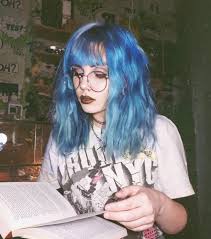 80 Pretty And Attractive Blue Hair Style Page 19 Of 21 In 2020 Light Blue Hair Aesthetic Hair Blue Hair Aesthetic
