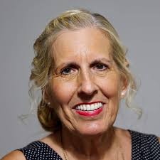 Today, the South-Atlantic Chapter of the Naval Submarine League hosted  Capt. Brian Turney, commanding officer, Trident Training Facility, Kings  Bay and honored the crews of USS Tennessee and USS Florida. St. Marys