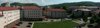 Reprezentanţii facultăţii consideră că situaţia actuală este menită să aducă atingere independenţei. Centrul Universitar Ubb Din ResiÅ£a Traditio Nostra Unacum Europae Virtutibus Splendet