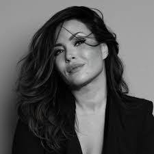 Anna Nardelli's Instagram, Twitter & Facebook