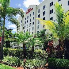 Nuestro hotel en miami es el destino perfecto para su viaje de negocios o placer. Hilton Garden Inn Miami Airport West Home Facebook