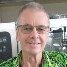 Can I pull you for a chat? 🖤