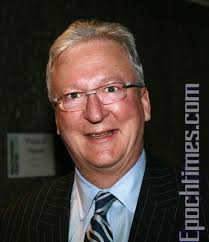 银行家：向所有人推荐这个演出