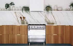 La cocina es un espacio muy personal en tu hogar: Guia Practica Para Elegir La Encimera Diseno Acabados Y Grosores Que Son Tendencia En La Cocina