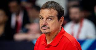 Prljava igra Ergina Atamana za polufinale Eurobasketa već je počela