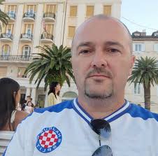 SLUŽBENO: Ante Erceg je novi igrač Osijeka! Stigao je u Gradski vrt na  jednogodišnju posudbu iz danskog Brondbyja....
