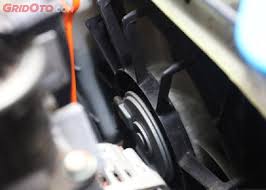 Daftar harga radiator avanza terbaru juli 2021. Kelebihan Dan Kelemahan Dua Jenis Kipas Radiator Pendingin Mesin Mobil Gridoto Com