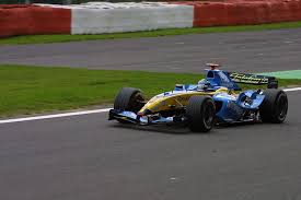Einst gehörte er zu den beliebtesten aperitifs in frankreich. 075 2004 Spa Francorchamps Renault R24 Jarno Trulli Rennsport Grand Prix Formel 1