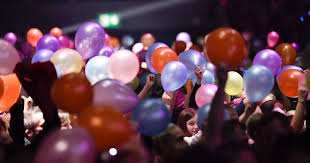 Andra ämnen som ofta förekommer i artiklar om melodifestivalen 2021 är: Melodifestivalen 2021 Alla Artister Tv Tider Programledare Och Resultat