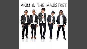 By akim and the majistret. Chords For Potret