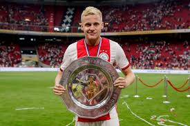 Manchester united announced the signing of ajax midfielder donny van de beek on. Donny Van De Beek Confirms Real Madrid Interest Amid Transfer Rumours Bleacher Report Latest News Videos And Highlights