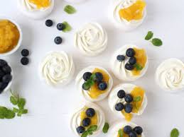 Meringue Powder Funcakes Bake for 2 hrs until crisp but slightly soft. meringue powder funcakes