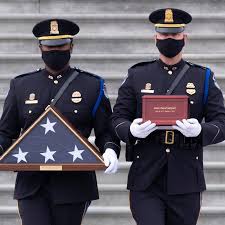 Us capitol police in washington, dc, responded to a report a vehicle that rammed into a barrier (picture: Photos Officer Sicknick Laid To Rest After Lying In Honor At Capitol He Died Defending Wbff