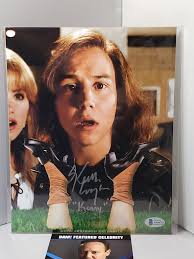 Keith Coogan "Kenny" DON'T TELL MOM THE BABYSITTER'S DEAD Autograph 8