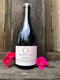Flowers rose of pinot noir 2018. Honey Moon Vineyard Rose Brut 2018 Honey Moon Vineyard