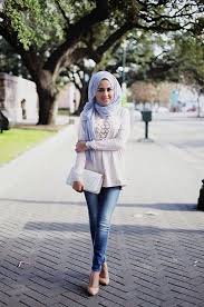 Hasil gambar untuk jeans cewek hijab terbaru 2016