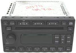 2005 2006 2007 Ford Escape Factory Stereo 6 Disc Changer Cd Player Oem Radio R 2474