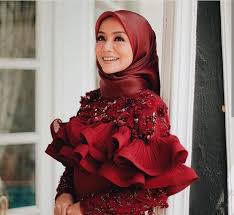 Boleh digayakan pelbagai gaya dan sangat mudah. Pening Nak Tampil Berbeza Di Pagi Lebaran Ini 6 Gaya Hijab Terkini Untuk Anda Rileklah Com