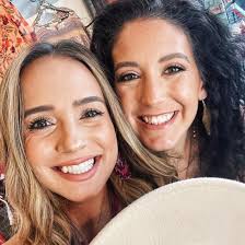 Profile for Amelia's Boutique‎‎