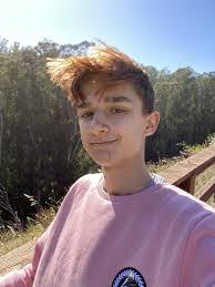 Julian Coleman's Instagram, Twitter & Facebook