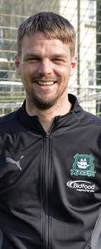 Aaron Hocking's Instagram, Twitter & Facebook