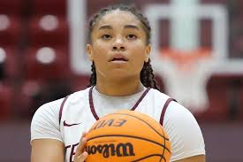 CLASS OF 2023 SCHOLARSHIP SIGNINGS