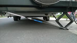 Our rv scissor and arm jacks combine the strength of leveling with the steadiness of rv stabilizer jacks. Diy Jack Stabilizers A La Steadyfast Keystone Rv Forums