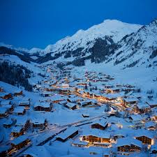 The mirror of literature, amusement, and instruction, vol. Lech Im Winter Skifahren Wintersport Am Arlberg Hotel Auriga
