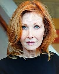 Alexandra Dreyfus's Instagram, Twitter & Facebook