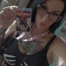 10/10 Incredible VIP Experience! These guys are so down to earth and  genuine 💚 The whole show was amazing! Thank you again, @paulspops for the  opportunity! Support for support. Love it! 💚💚 @officialtwiztid