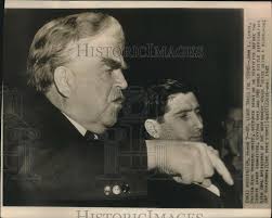 1947 Press Photo UMW Chief John Leis testifies before Senate Labor  Committee