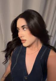 Andrea Armenta's Instagram, Twitter & Facebook