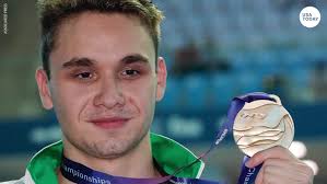 Water grabs and holds an insect, offering it as an appetizing snack for an. 19 Year Old Hungarian Swimmer Shatters Michael Phelps World Record