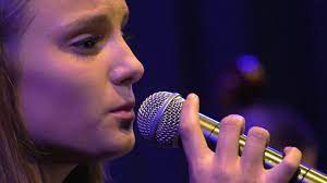 Check spelling or type a new query. Lourdes Petrea I Am Spus Inimii Live Chords Chordify