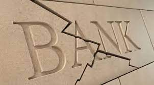 Saranno revocabili tutti i pagamenti effettuati dal cliente alla banca qualora riducano in modo consistente e durevole l'esposizione debitoria del correntista, e ciò ormai a prescindere dal fatto che abbiano natura solutoria o ripristinatoria. Breve E Lunga Storia Delle Crisi Bancarie In Italia 1982 2017